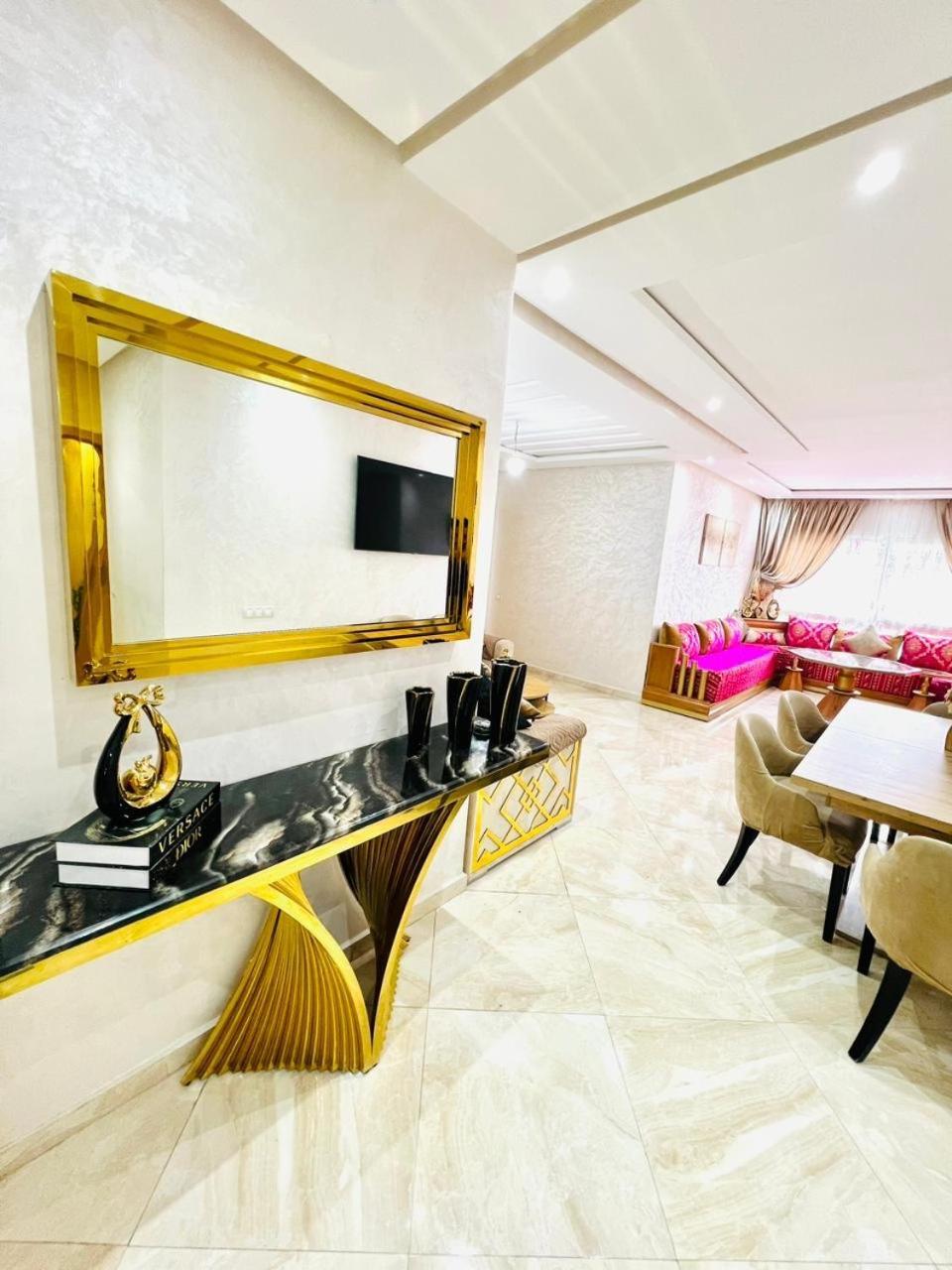 Superbe Appartement En Residence Balneaire 부즈니카 외부 사진